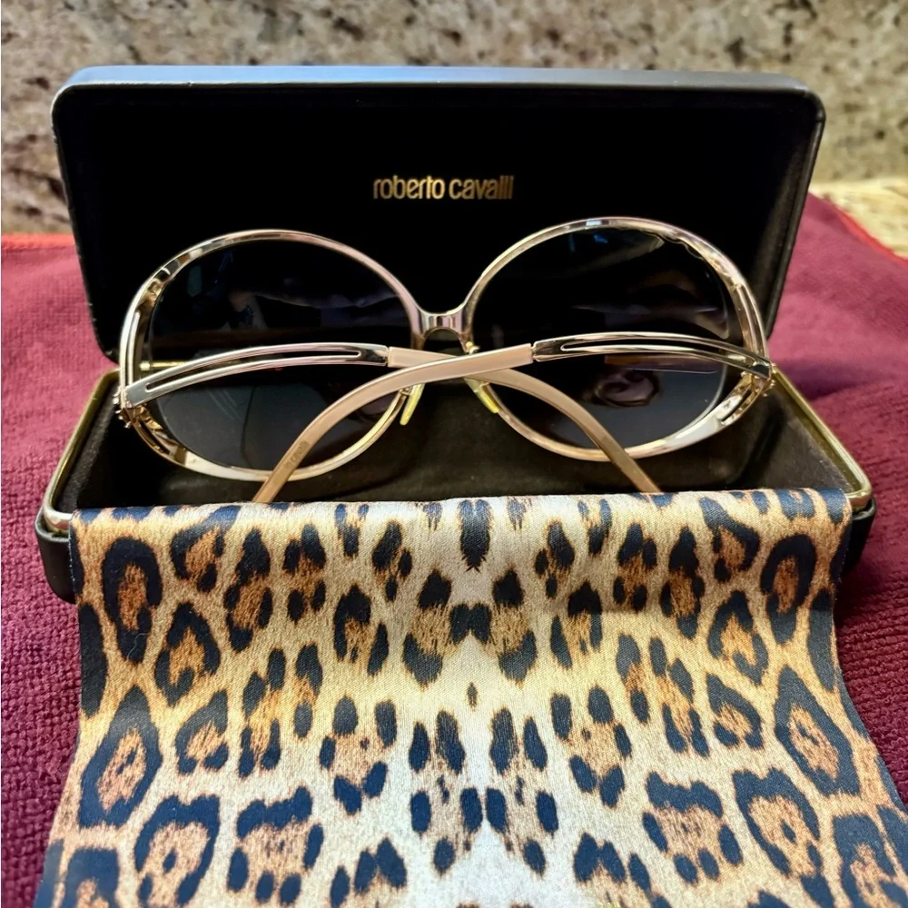 Roberto Cavalli Round Rose Gold Metal Sunglasses